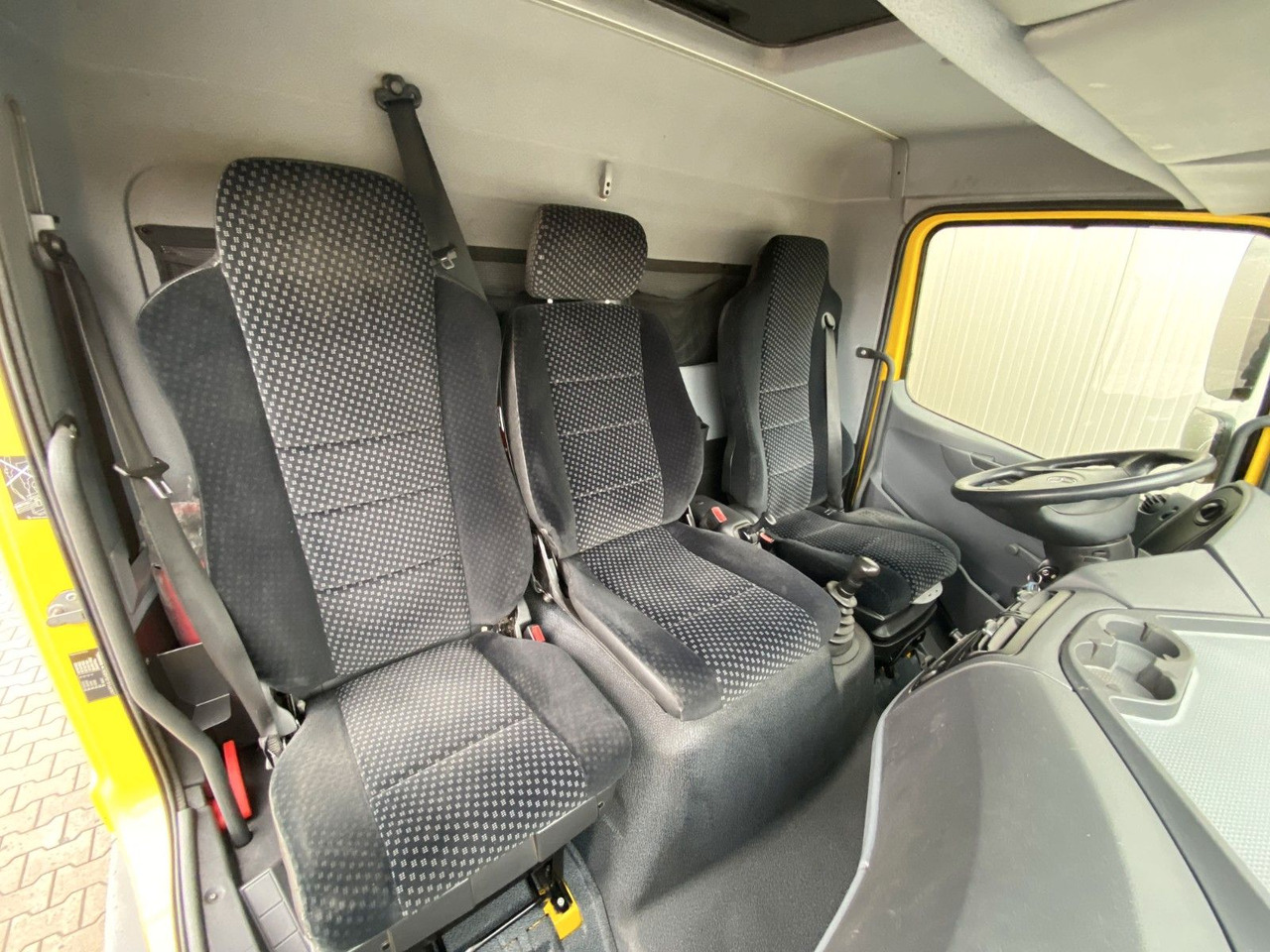 Грузовик с закрытым кузовом Mercedes-Benz 816 Atego | 3 Sitze*3x Zurrleisten*Portal*ASR Mercedes-Benz 816 Atego | 3 Sitze*3x Zurrleisten*Portal*ASR: фото 15