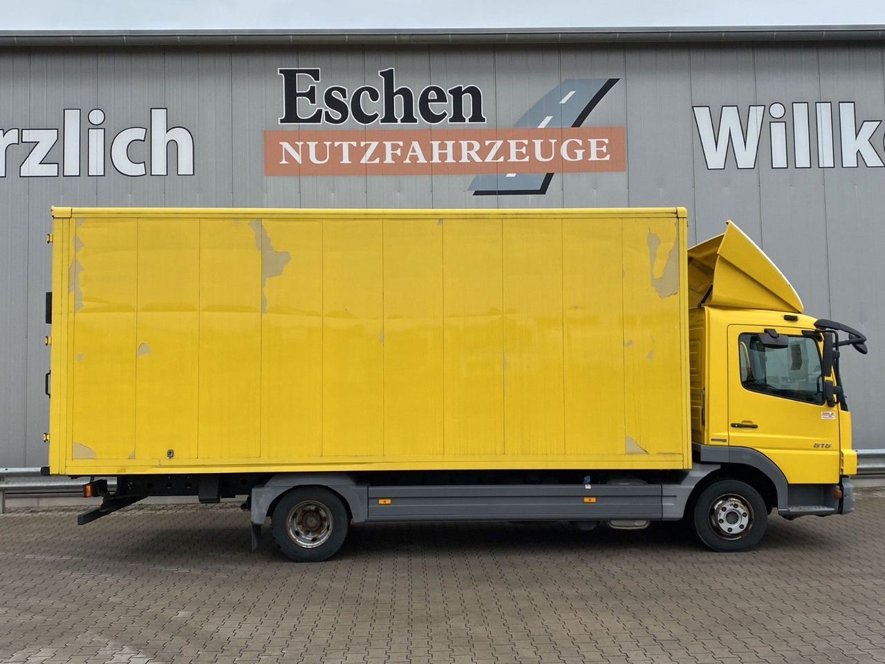 Грузовик с закрытым кузовом Mercedes-Benz 816 Atego | 3 Sitze*3x Zurrleisten*Portal*ASR Mercedes-Benz 816 Atego | 3 Sitze*3x Zurrleisten*Portal*ASR: фото 7