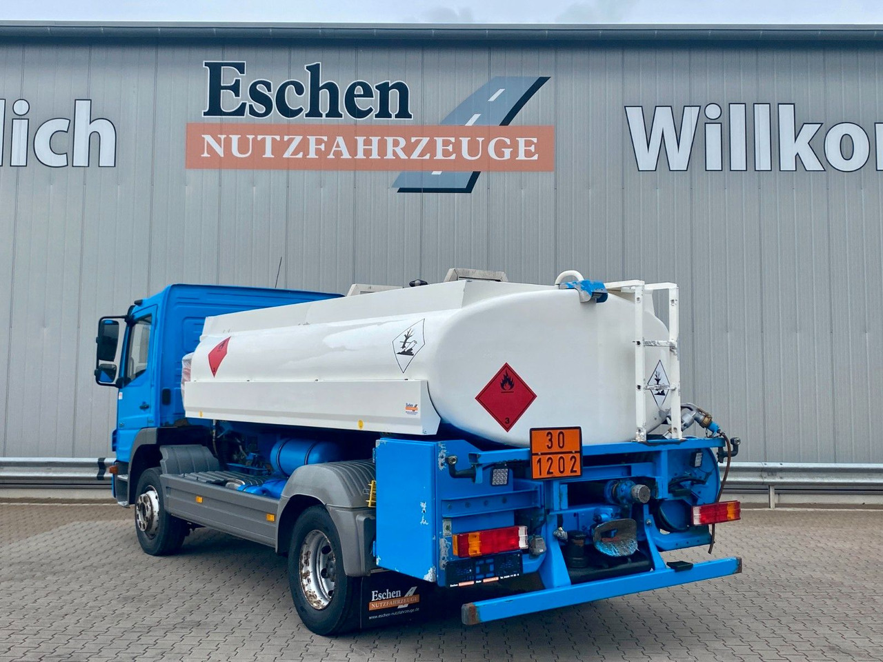 Mercedes-Benz Atego 1318 | Esterer A3*7480ltr*AHK*1.Hand - Грузовик-цистерна: фото 3 Mercedes-Benz Atego 1318 | Esterer A3*7480ltr*AHK*1.Hand - Грузовик-цистерна: фото 3