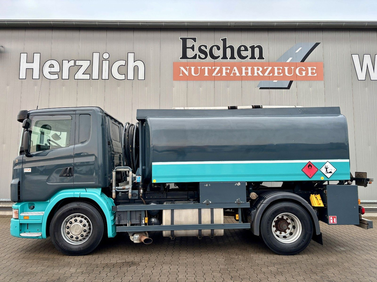 Scania G420 Esterer A3 | 2x Kammern*Oben/Unten*Retarder - Грузовик-цистерна: фото 2 Scania G420 Esterer A3 | 2x Kammern*Oben/Unten*Retarder - Грузовик-цистерна: фото 2