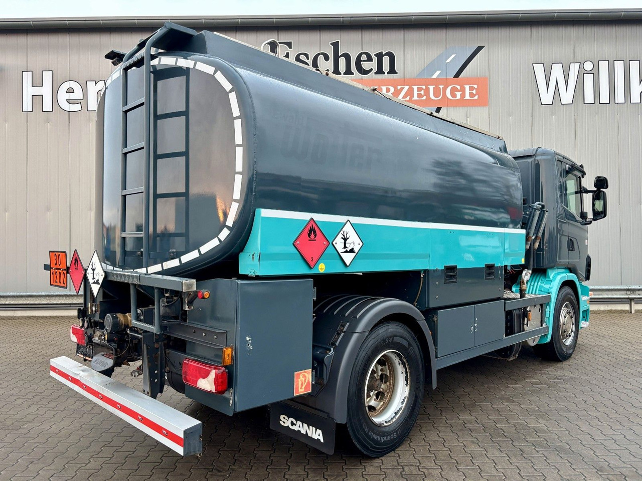 Scania G420 Esterer A3 | 2x Kammern*Oben/Unten*Retarder - Грузовик-цистерна: фото 5 Scania G420 Esterer A3 | 2x Kammern*Oben/Unten*Retarder - Грузовик-цистерна: фото 5