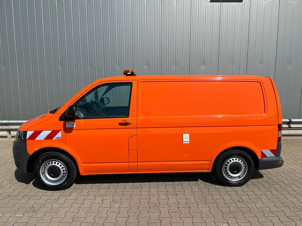Volkswagen T5 Kanalfahrzeug | IBAK-Anlage*Schiebetür*Klima - Пассажирский фургон: фото 3 Volkswagen T5 Kanalfahrzeug | IBAK-Anlage*Schiebetür*Klima - Пассажирский фургон: фото 3