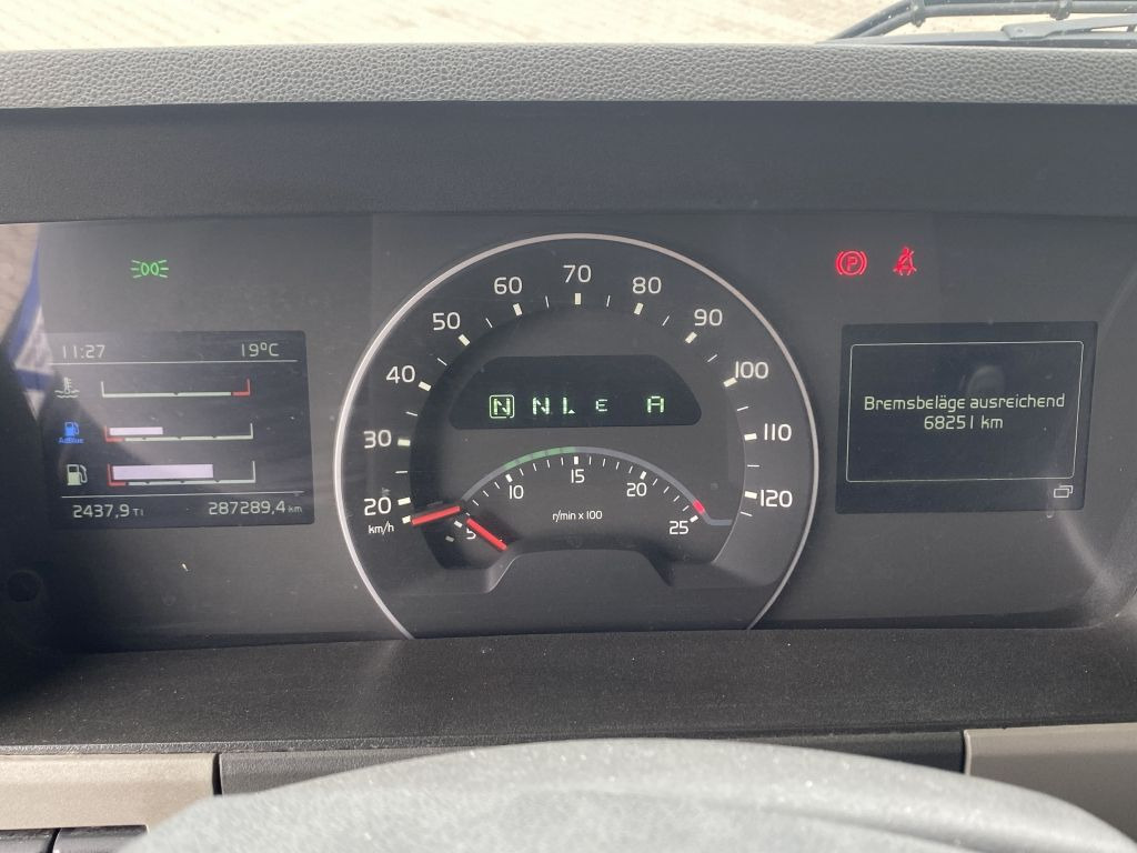 Volvo FM 410 / 8x4 | 9m³ Intermix*I-Shift*Klima*Blatt - Автобетоносмеситель: фото 5 Volvo FM 410 / 8x4 | 9m³ Intermix*I-Shift*Klima*Blatt - Автобетоносмеситель: фото 5