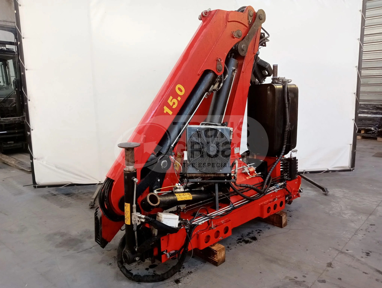 Grúa hidráulica DN 15055 - Кран-манипулятор: фото 3 Grúa hidráulica DN 15055 - Кран-манипулятор: фото 3