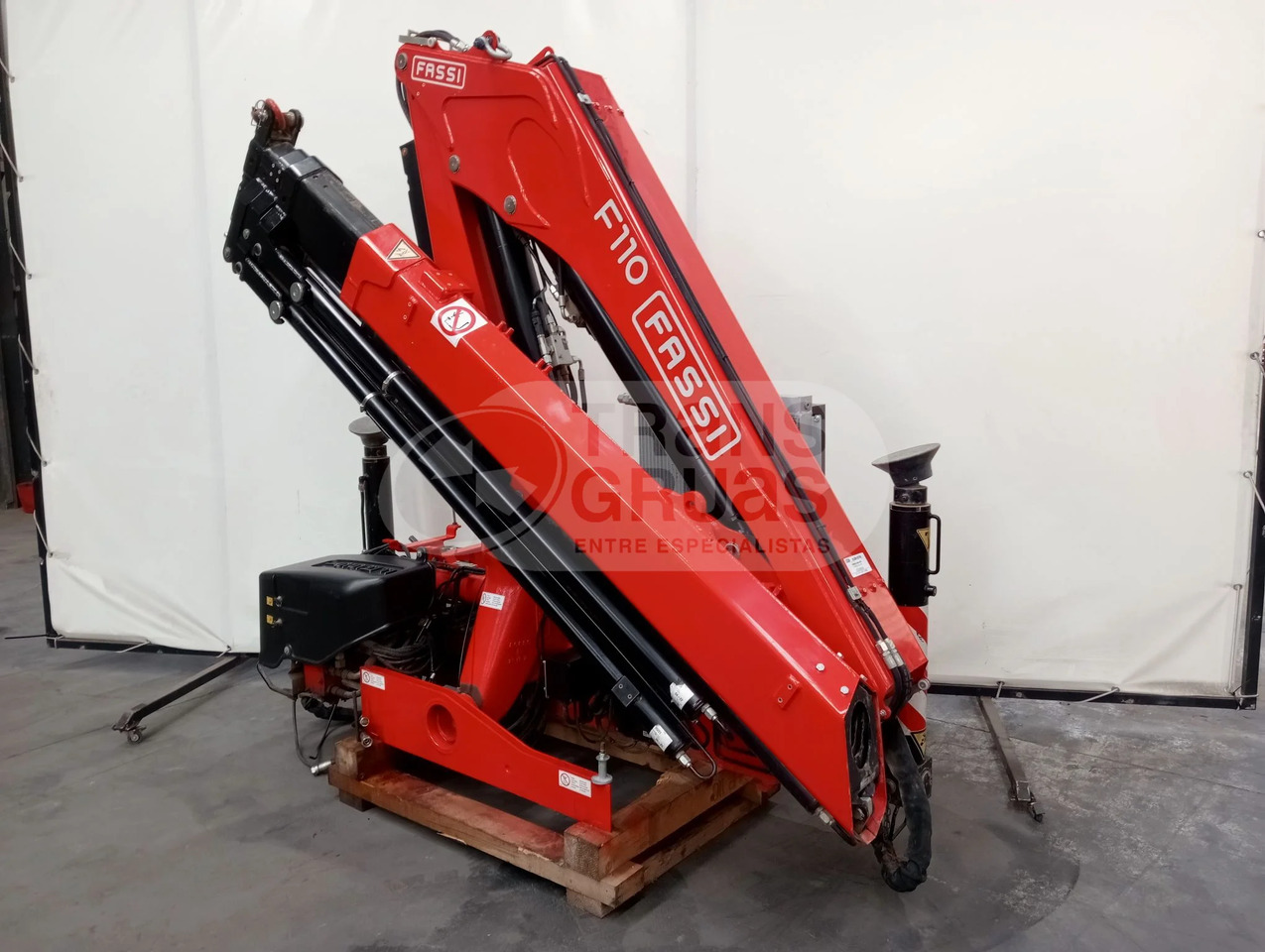 Grúa hidráulica Fassi F110B.0.24 E-ACTIVE - Кран-манипулятор: фото 4 Grúa hidráulica Fassi F110B.0.24 E-ACTIVE - Кран-манипулятор: фото 4