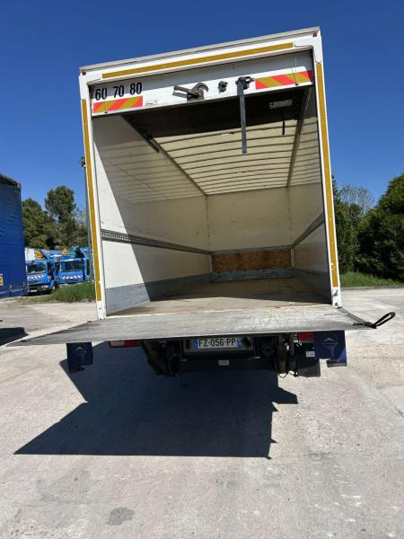 DAF CF 340 - Грузовик с закрытым кузовом: фото 3 DAF CF 340 - Грузовик с закрытым кузовом: фото 3