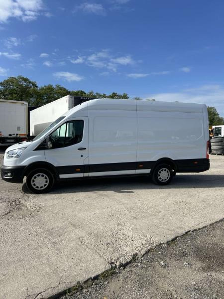 Ford Transit - Цельнометаллический фургон: фото 4 Ford Transit - Цельнометаллический фургон: фото 4