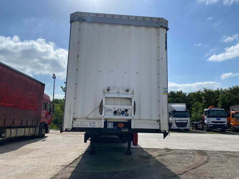 Krone - Тентованный полуприцеп: фото 5 Krone - Тентованный полуприцеп: фото 5