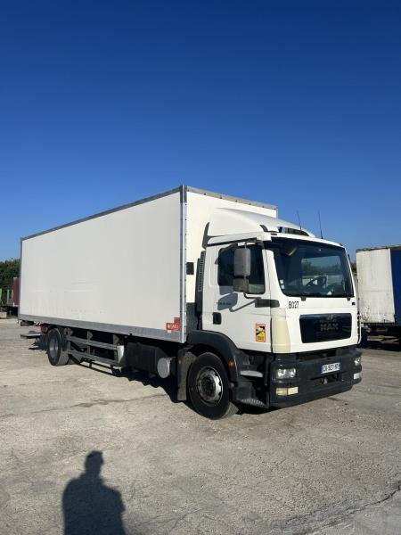 MAN TGM 18.250 - Грузовик с закрытым кузовом: фото 4 MAN TGM 18.250 - Грузовик с закрытым кузовом: фото 4