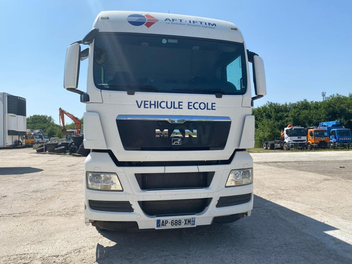 MAN TGX 18.360 - Тентованный грузовик: фото 5 MAN TGX 18.360 - Тентованный грузовик: фото 5