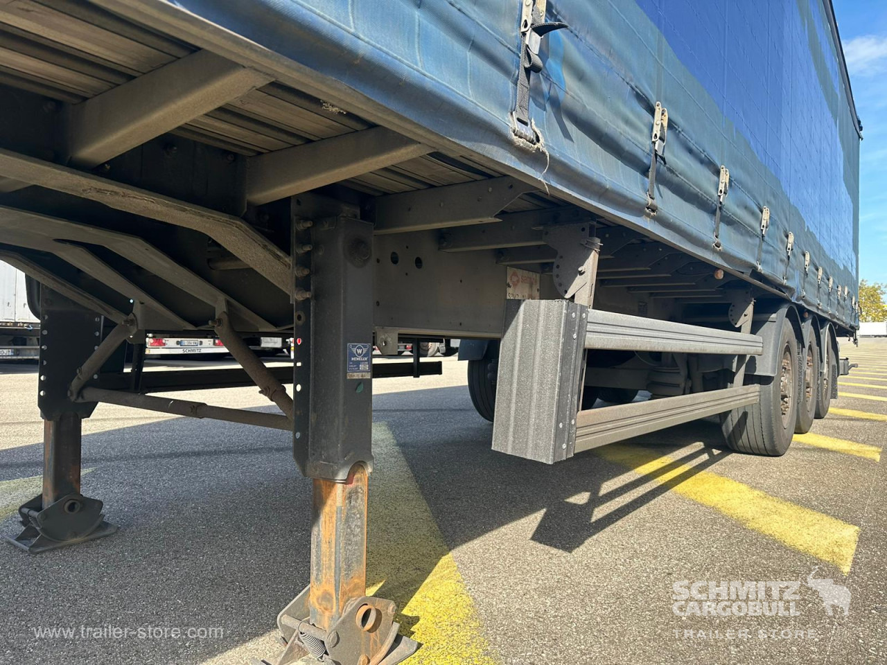 SAMRO Curtainsider Standard - Тентованный полуприцеп: фото 2 SAMRO Curtainsider Standard - Тентованный полуприцеп: фото 2
