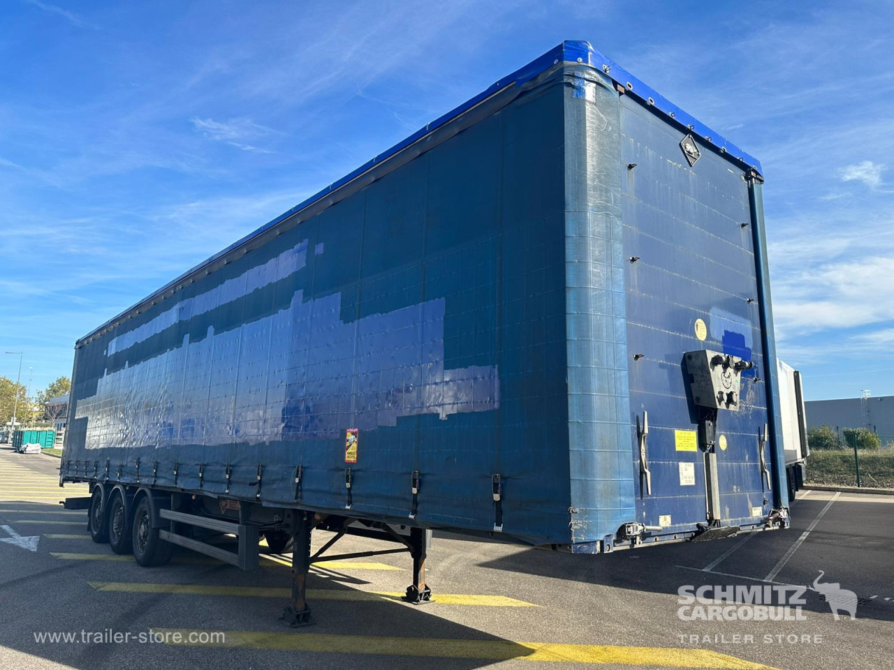 SAMRO Curtainsider Standard - Тентованный полуприцеп: фото 1 SAMRO Curtainsider Standard - Тентованный полуприцеп: фото 1