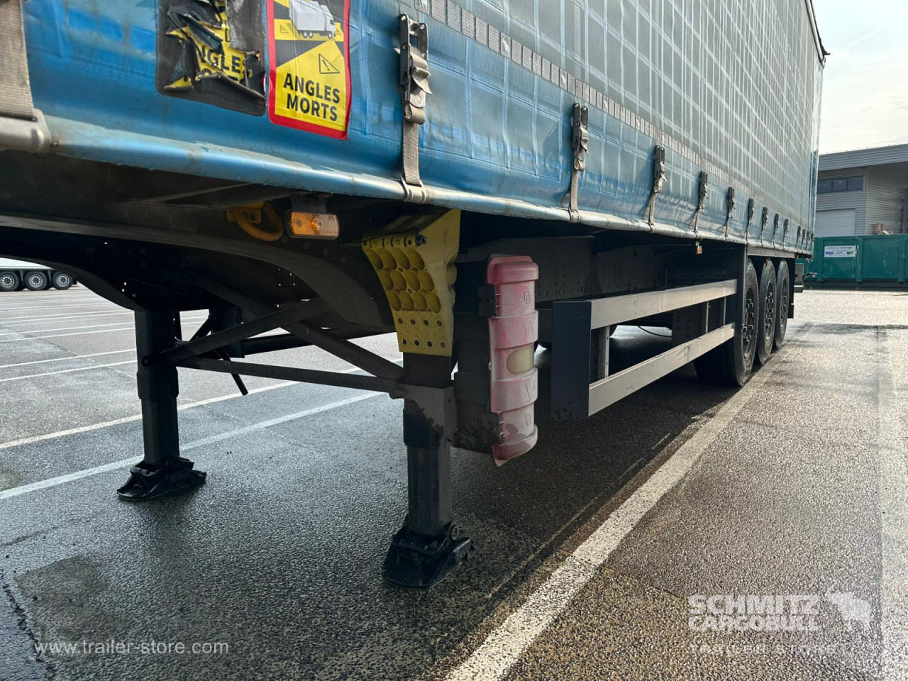 SCHMITZ Curtainsider Standard - Тентованный полуприцеп: фото 3 SCHMITZ Curtainsider Standard - Тентованный полуприцеп: фото 3