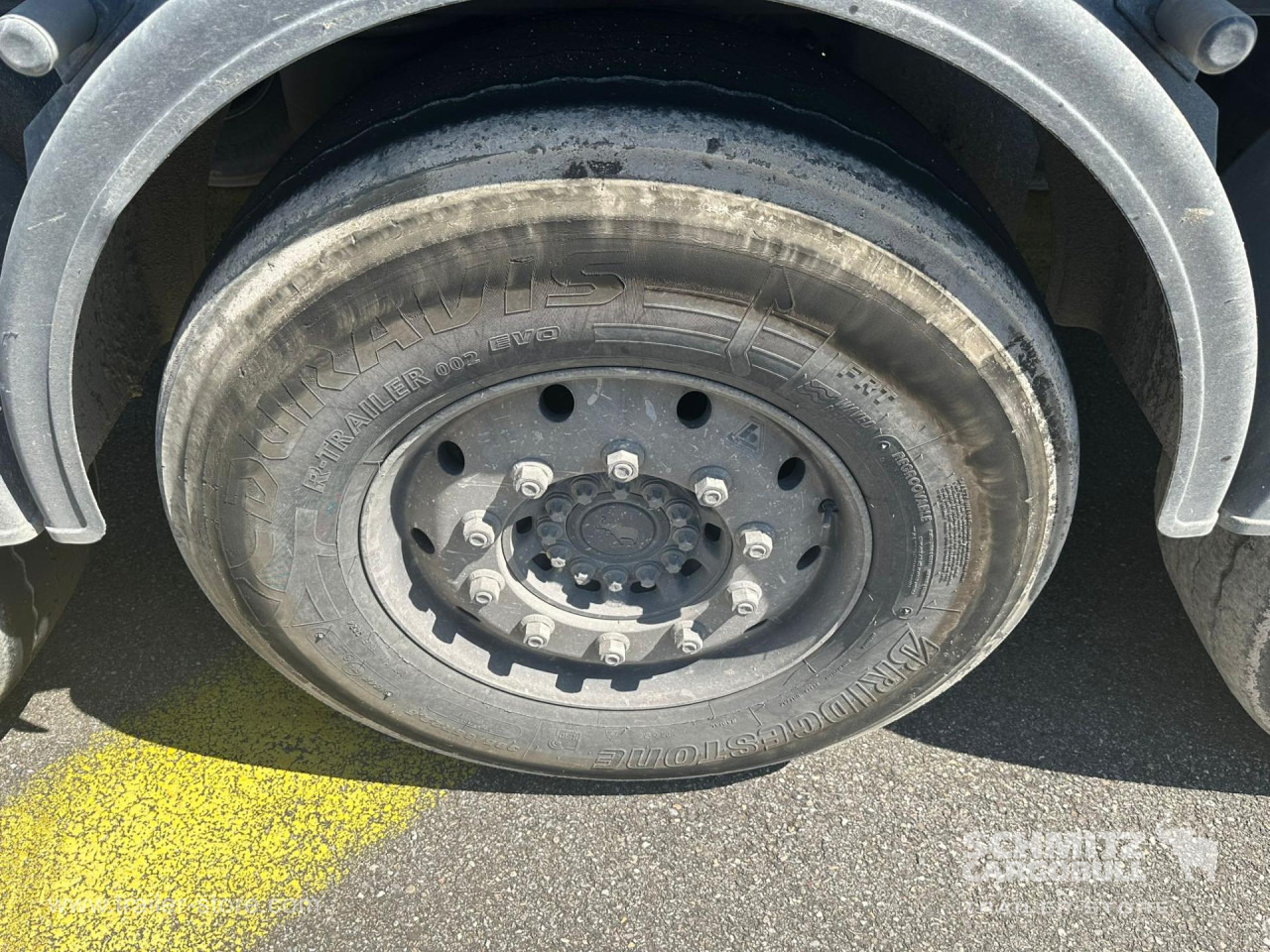 SCHMITZ Tipper Alu-square sided body 27m³ - Самосвальный полуприцеп: фото 3 SCHMITZ Tipper Alu-square sided body 27m³ - Самосвальный полуприцеп: фото 3