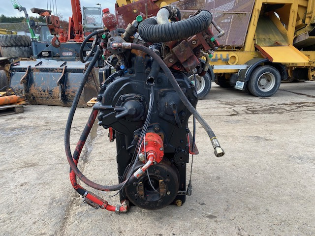 Clark 15HR36442-2 / O&K L45 - 164850 - Коробка передач для Строительной техники: фото 5 Clark 15HR36442-2 / O&K L45 - 164850 - Коробка передач для Строительной техники: фото 5