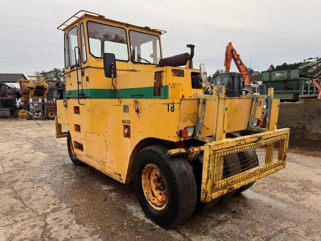 Hamm GRW 15 - Пневмоколесный каток: фото 2 Hamm GRW 15 - Пневмоколесный каток: фото 2