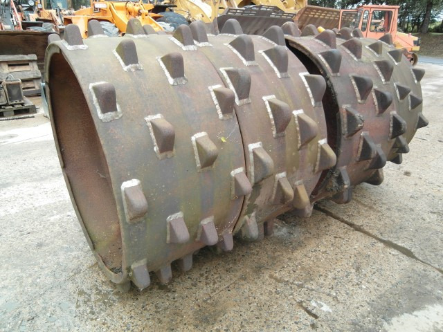 Hanomag 44 C + 55 C - Шина для Строительной техники: фото 1 Hanomag 44 C + 55 C - Шина для Строительной техники: фото 1