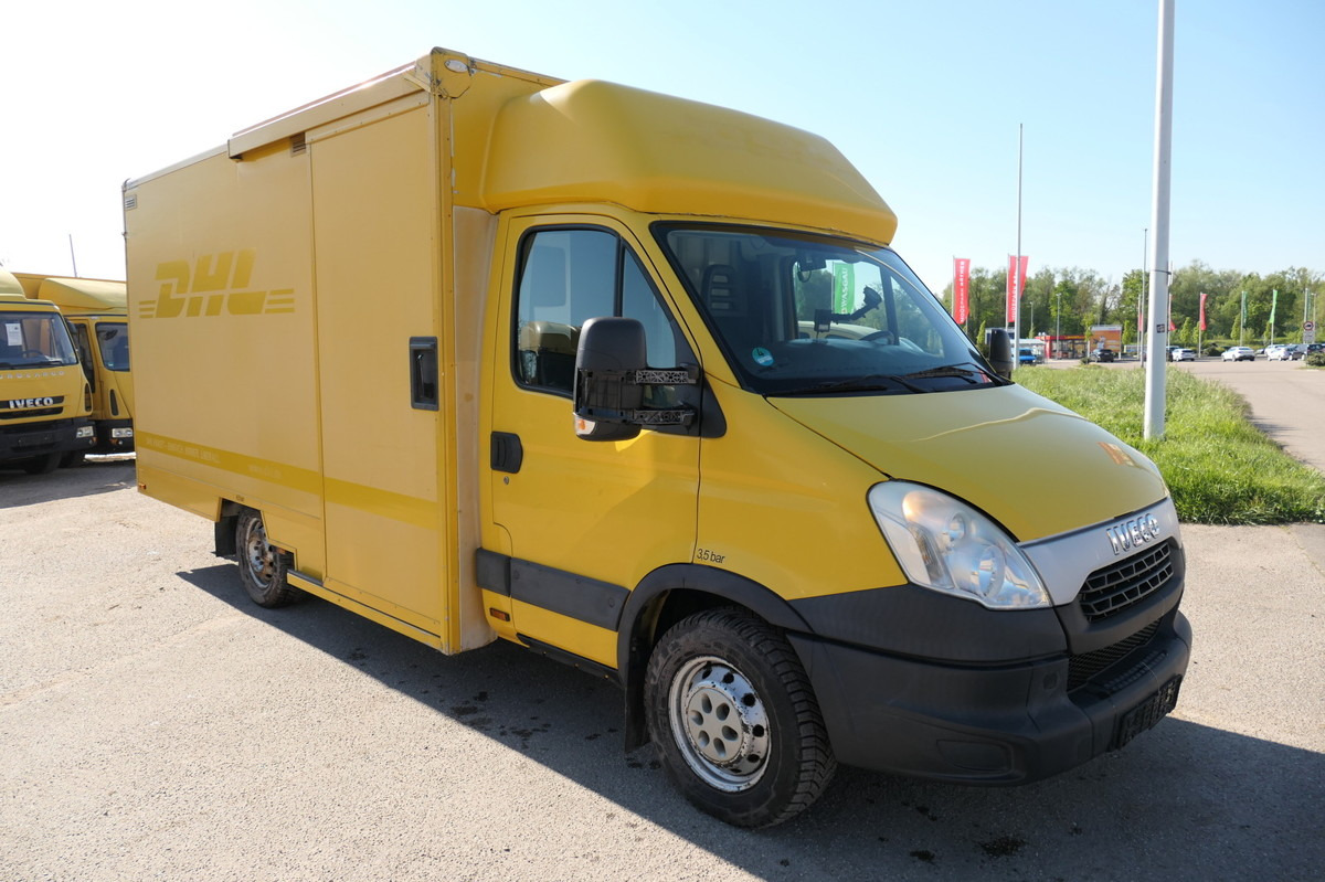 IVECO Daily 35 S11 C30C AUTOMATIK KAMERA Regale LUFT D - Фургон с закрытым кузовом: фото 2 IVECO Daily 35 S11 C30C AUTOMATIK KAMERA Regale LUFT D - Фургон с закрытым кузовом: фото 2