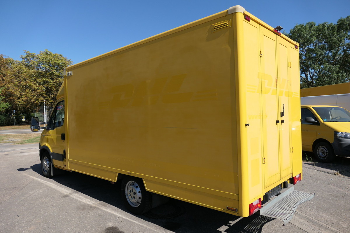 IVECO Daily 35 S11 C30C AUTOMATIK KAMERA Regale LUFT D - Фургон с закрытым кузовом: фото 4 IVECO Daily 35 S11 C30C AUTOMATIK KAMERA Regale LUFT D - Фургон с закрытым кузовом: фото 4