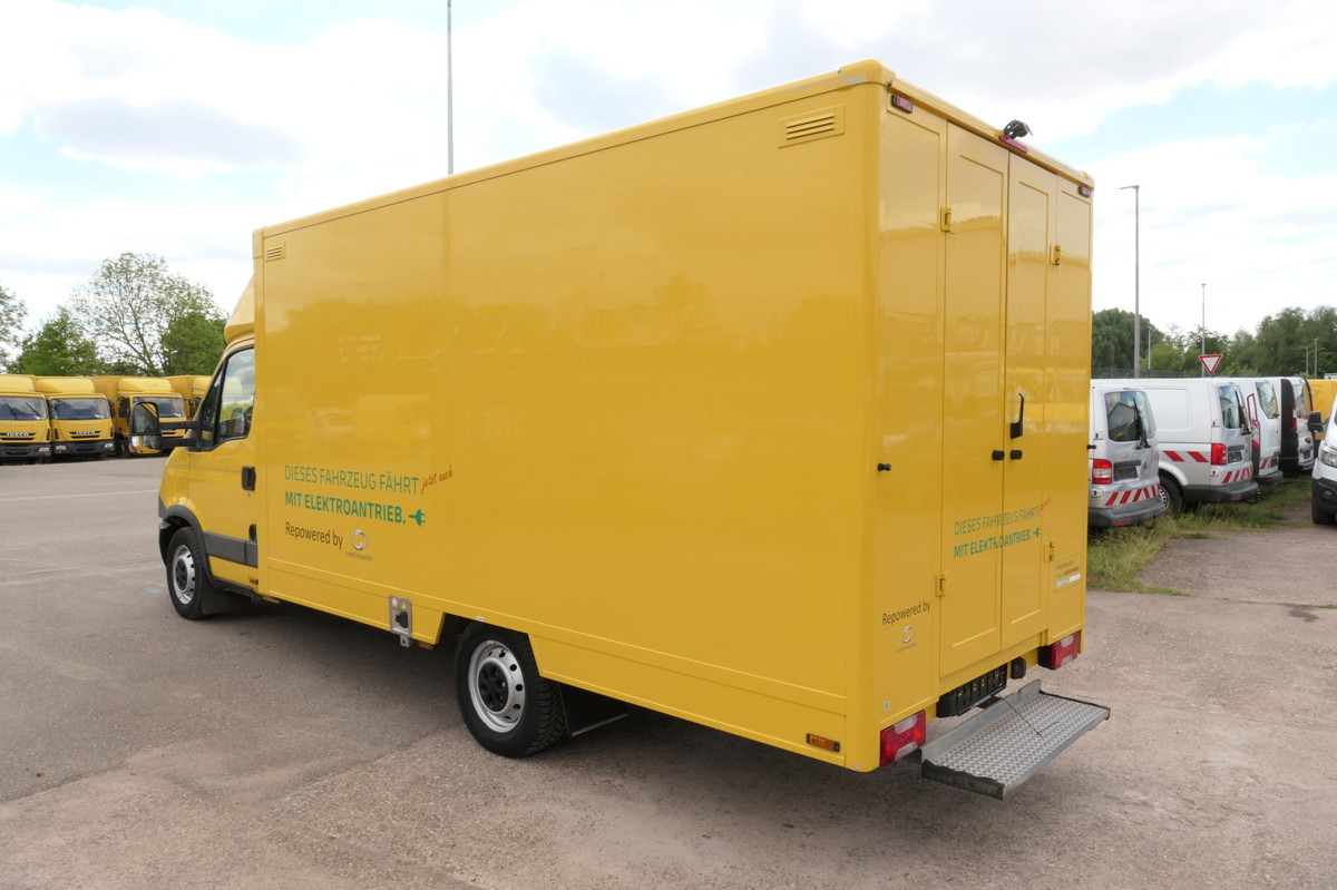IVECO Daily 35 S11 C30C ELEKTRO COC Umbau Firma Orten - Фургон с закрытым кузовом, Электрический фургон: фото 4 IVECO Daily 35 S11 C30C ELEKTRO COC Umbau Firma Orten - Фургон с закрытым кузовом, Электрический фургон: фото 4