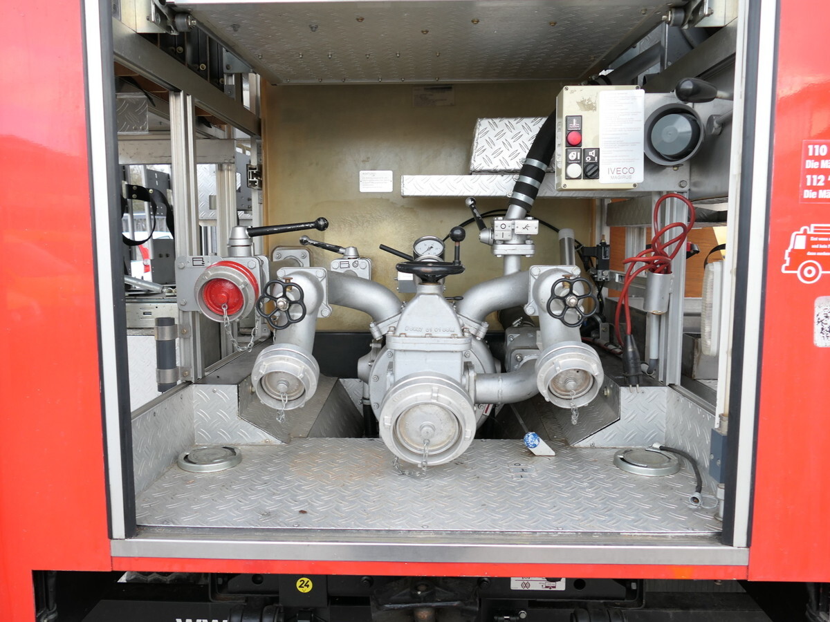 IVECO FF 95 E 18W LF 8/6 DoKa 4X4 SFZ FEUERWEHR Löschf - Пожарная машина: фото 3 IVECO FF 95 E 18W LF 8/6 DoKa 4X4 SFZ FEUERWEHR Löschf - Пожарная машина: фото 3