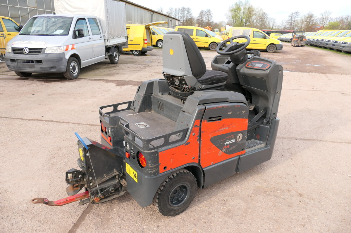 LINDE P 60 Z Schlepper Batterie 22/2019 3-Rad - Складской тягач: фото 3 LINDE P 60 Z Schlepper Batterie 22/2019 3-Rad - Складской тягач: фото 3