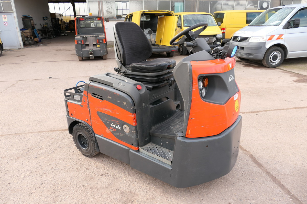LINDE P 60 Z Schlepper Batterie 22/2019 3-Rad - Складской тягач: фото 1 LINDE P 60 Z Schlepper Batterie 22/2019 3-Rad - Складской тягач: фото 1