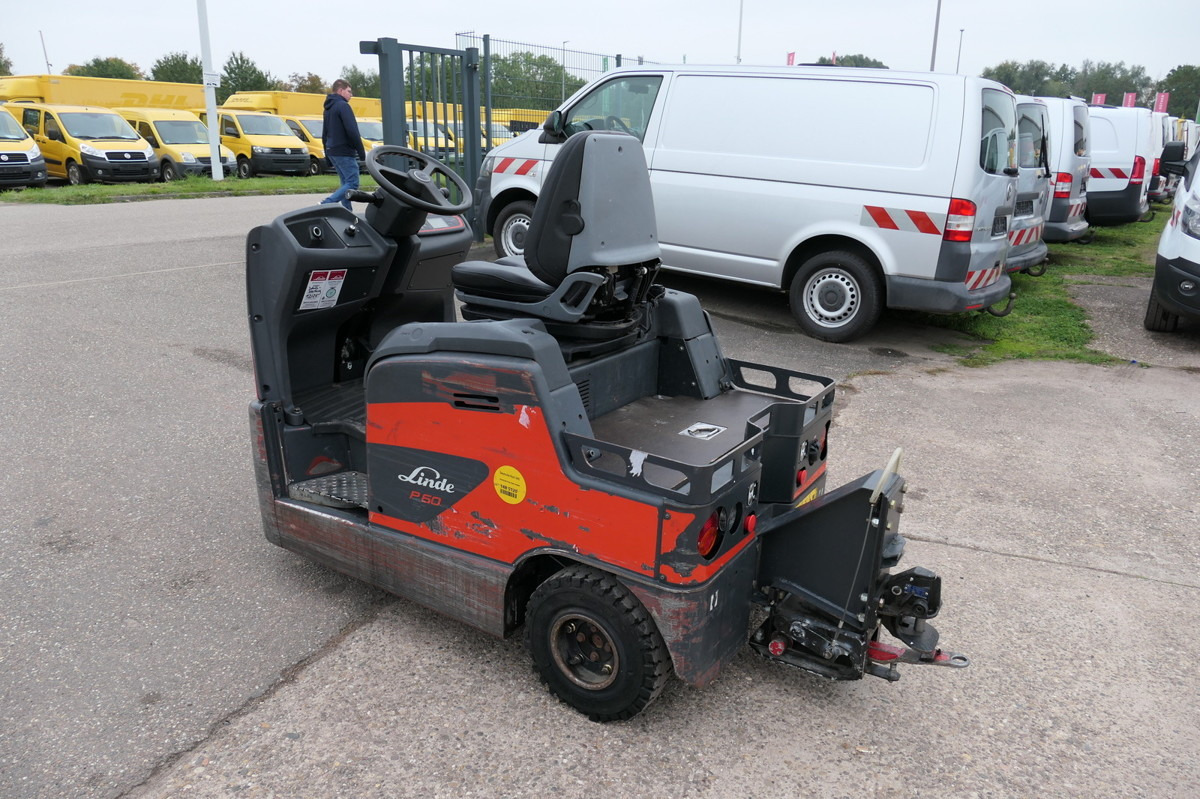 LINDE P 60 Z Schlepper Batterie 33/2019 - Складской тягач: фото 3 LINDE P 60 Z Schlepper Batterie 33/2019 - Складской тягач: фото 3