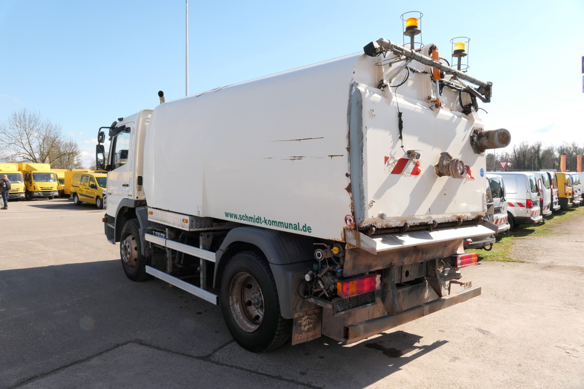 MERCEDES-BENZ Atego 1518 LKO 4x2 - Подметально-уборочная машина: фото 4 MERCEDES-BENZ Atego 1518 LKO 4x2 - Подметально-уборочная машина: фото 4