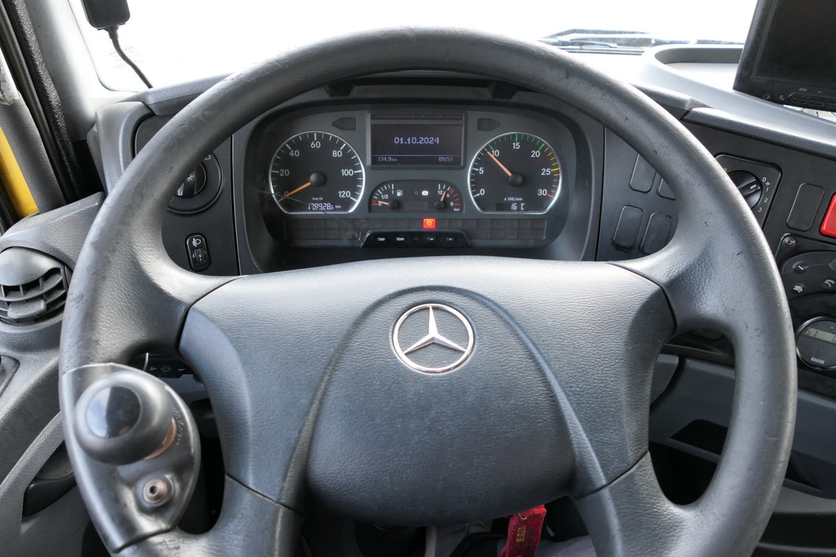 Грузовик-контейнеровоз/ Сменный кузов MERCEDES-BENZ KAMAG WBH 25 Wiesel Sattelkupplung Umsetzfahrz.: фото 15 Грузовик-контейнеровоз/ Сменный кузов MERCEDES-BENZ KAMAG WBH 25 Wiesel Sattelkupplung Umsetzfahrz.: фото 15