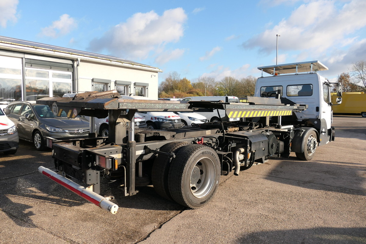 MERCEDES-BENZ Kamag Wiesel WBH 25 E4-D - Грузовик-контейнеровоз/ Сменный кузов: фото 2 MERCEDES-BENZ Kamag Wiesel WBH 25 E4-D - Грузовик-контейнеровоз/ Сменный кузов: фото 2