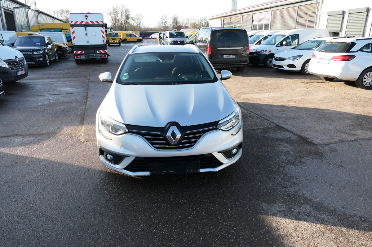 RENAULT Megane IV Grandtour Business Edition - Универсал: фото 3 RENAULT Megane IV Grandtour Business Edition - Универсал: фото 3