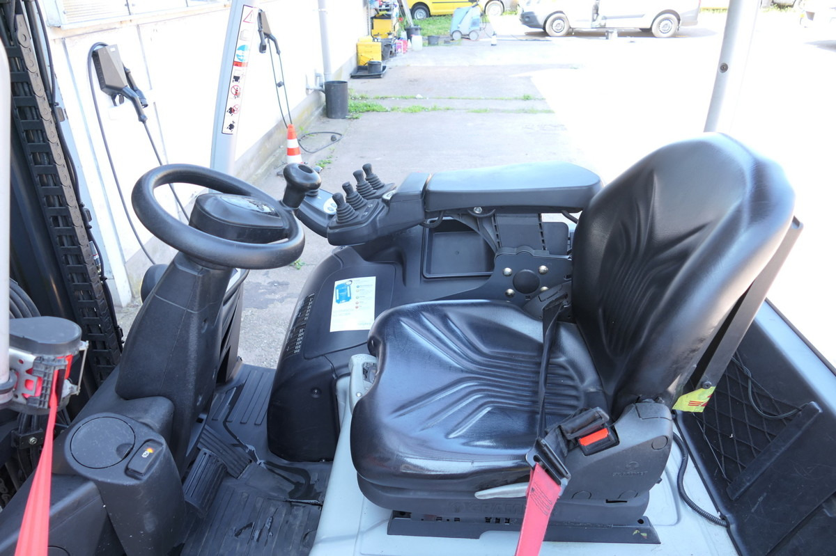 Мобильный вилочный погрузчик STILL RX 20-18P/H 4-RAD: фото 6