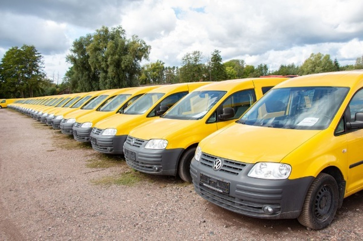 VW Caddy 2.0 SDI PARKTRONIK 2xSCHIEBETÜR - Легковой фургон: фото 1 VW Caddy 2.0 SDI PARKTRONIK 2xSCHIEBETÜR - Легковой фургон: фото 1