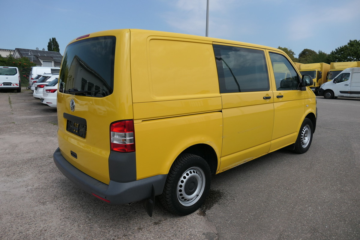VW T5 Transporter 2.0 TDI PARKTRONIK EURO5 2xSCHIEB - Легковой фургон: фото 3 VW T5 Transporter 2.0 TDI PARKTRONIK EURO5 2xSCHIEB - Легковой фургон: фото 3