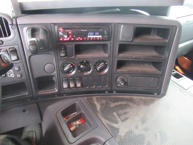 Тентованный грузовик Scania p310: фото 14