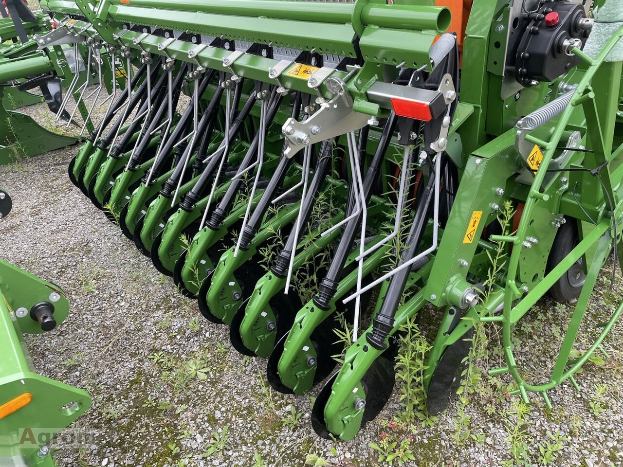 Amazone KE 3002-190 / AD 3000 Super - Сеялка: фото 4 Amazone KE 3002-190 / AD 3000 Super - Сеялка: фото 4