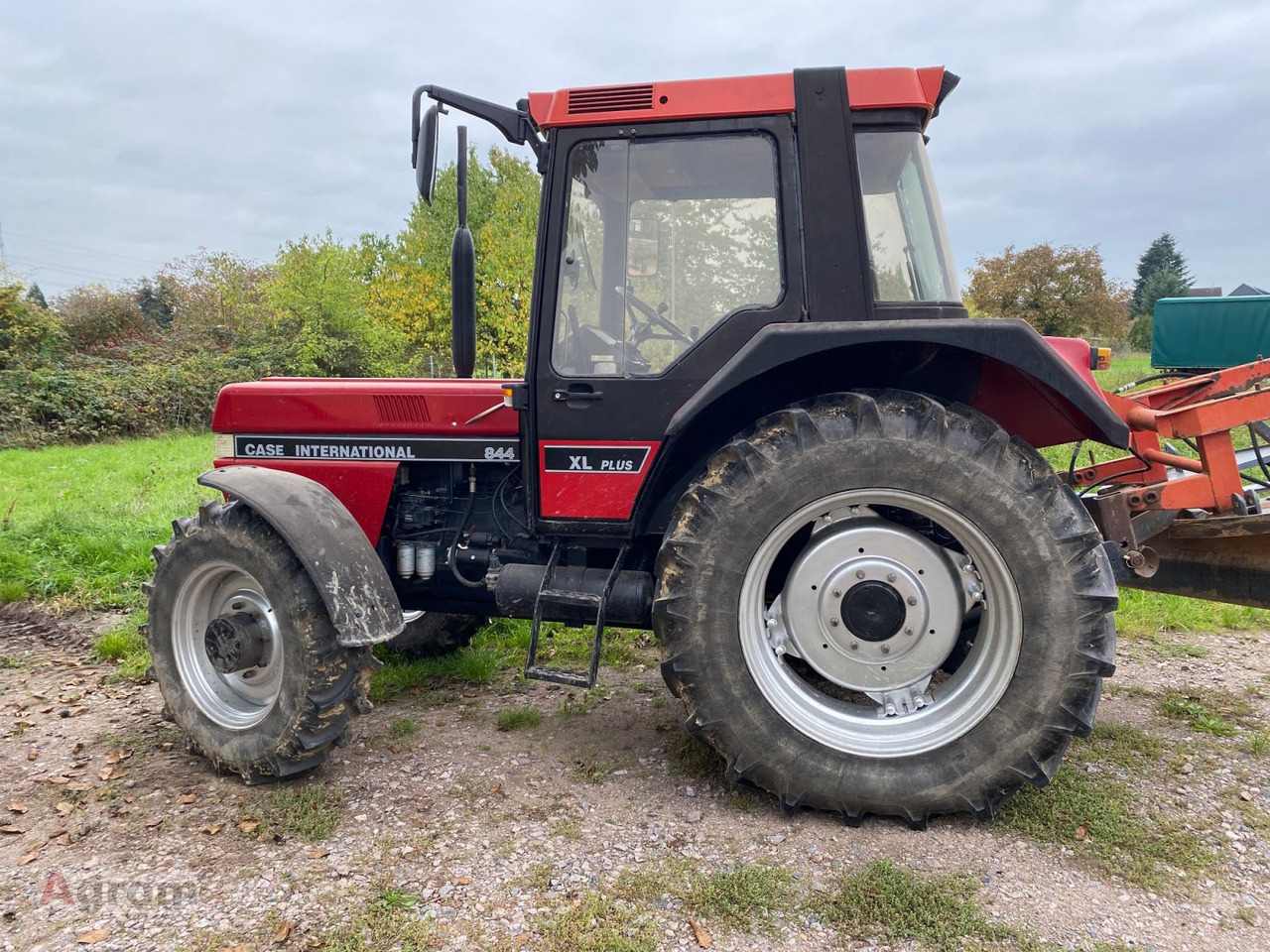 Case IH 844 A - Трактор: фото 2 Case IH 844 A - Трактор: фото 2