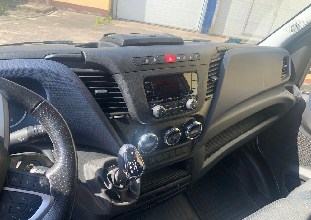 Цельнометаллический фургон Iveco DAILY: фото 7 Цельнометаллический фургон Iveco DAILY: фото 7