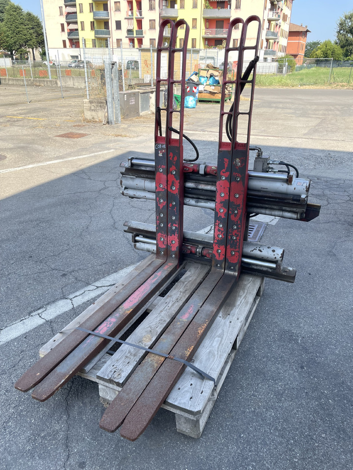 DURWEN DPK 25 C - Захват для Вилочных погрузчиков: фото 1 DURWEN DPK 25 C - Захват для Вилочных погрузчиков: фото 1