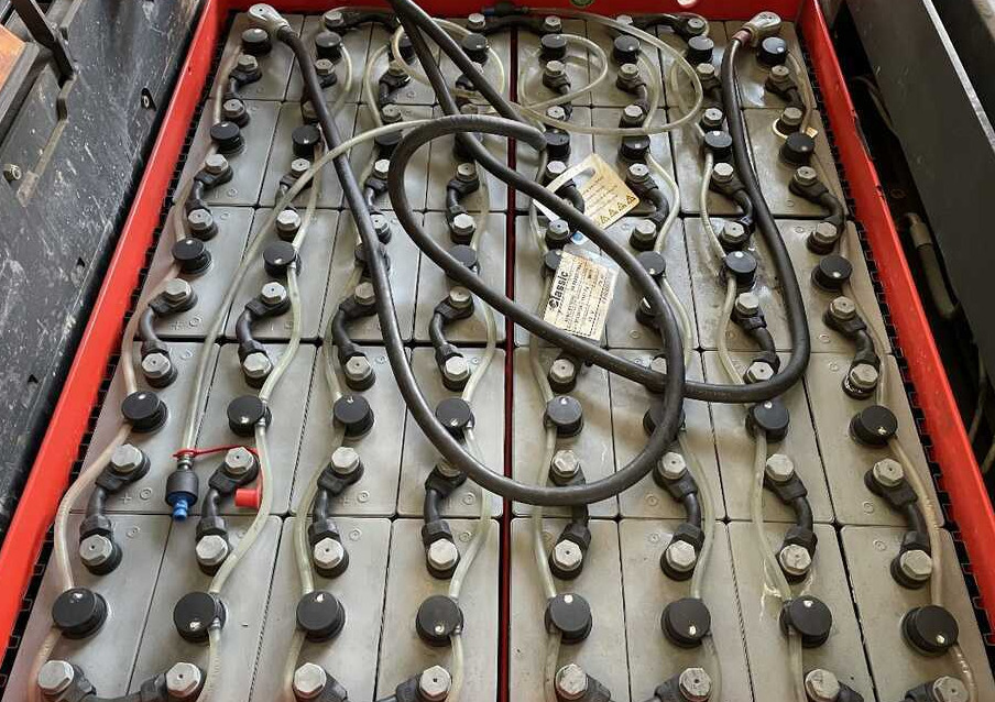 Linde K 15-3 (batteria 75%) - Сборщик заказов: фото 2 Linde K 15-3 (batteria 75%) - Сборщик заказов: фото 2