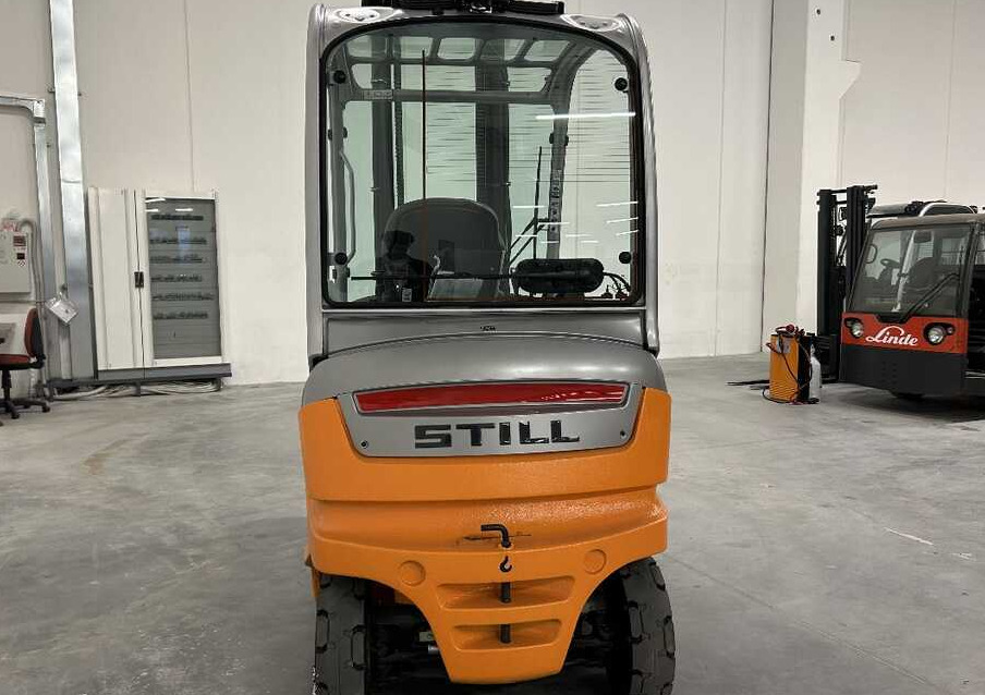 Still RX 60-30 - Электропогрузчик: фото 3 Still RX 60-30 - Электропогрузчик: фото 3