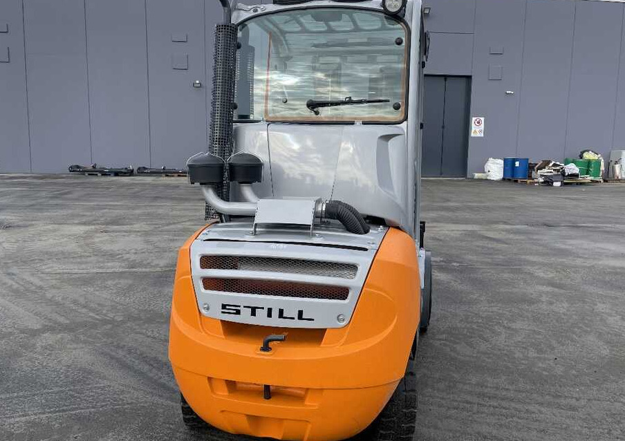 Still RX 70-30 - Дизельный погрузчик: фото 3 Still RX 70-30 - Дизельный погрузчик: фото 3