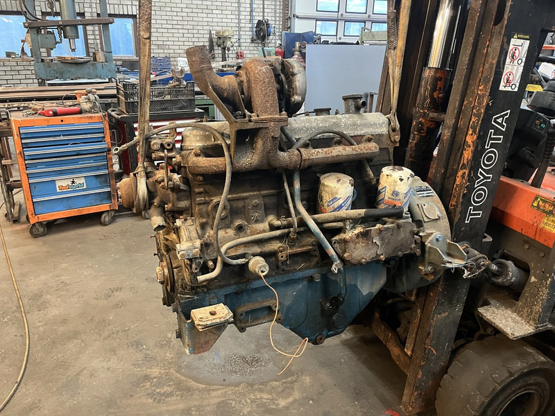 Fiat 6 cilinder - Двигатель: фото 2 Fiat 6 cilinder - Двигатель: фото 2