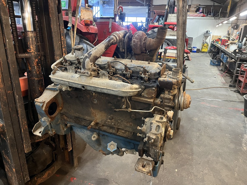 Fiat 6 cilinder - Двигатель: фото 1 Fiat 6 cilinder - Двигатель: фото 1