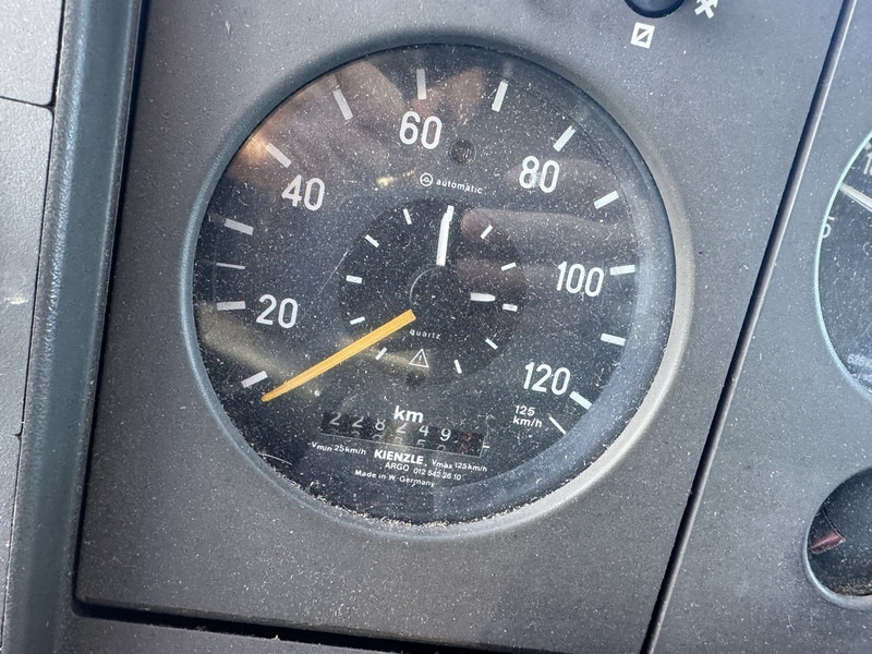 Mercedes-Benz 709 - Рефрижератор: фото 5 Mercedes-Benz 709 - Рефрижератор: фото 5