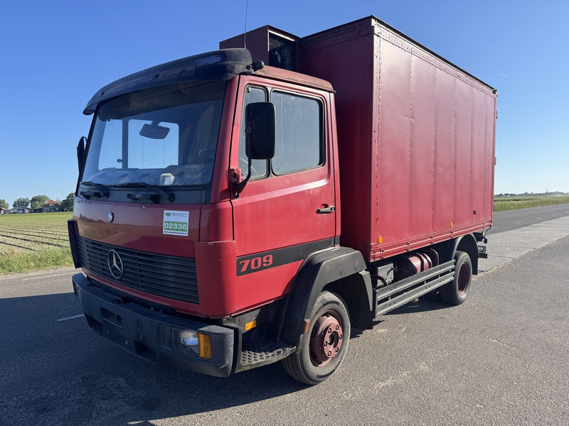 Mercedes-Benz 709 - Рефрижератор: фото 1 Mercedes-Benz 709 - Рефрижератор: фото 1