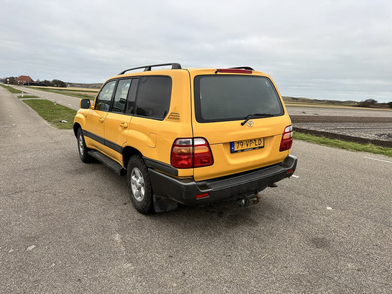 Внедорожник Toyota Land Cruiser: фото 9