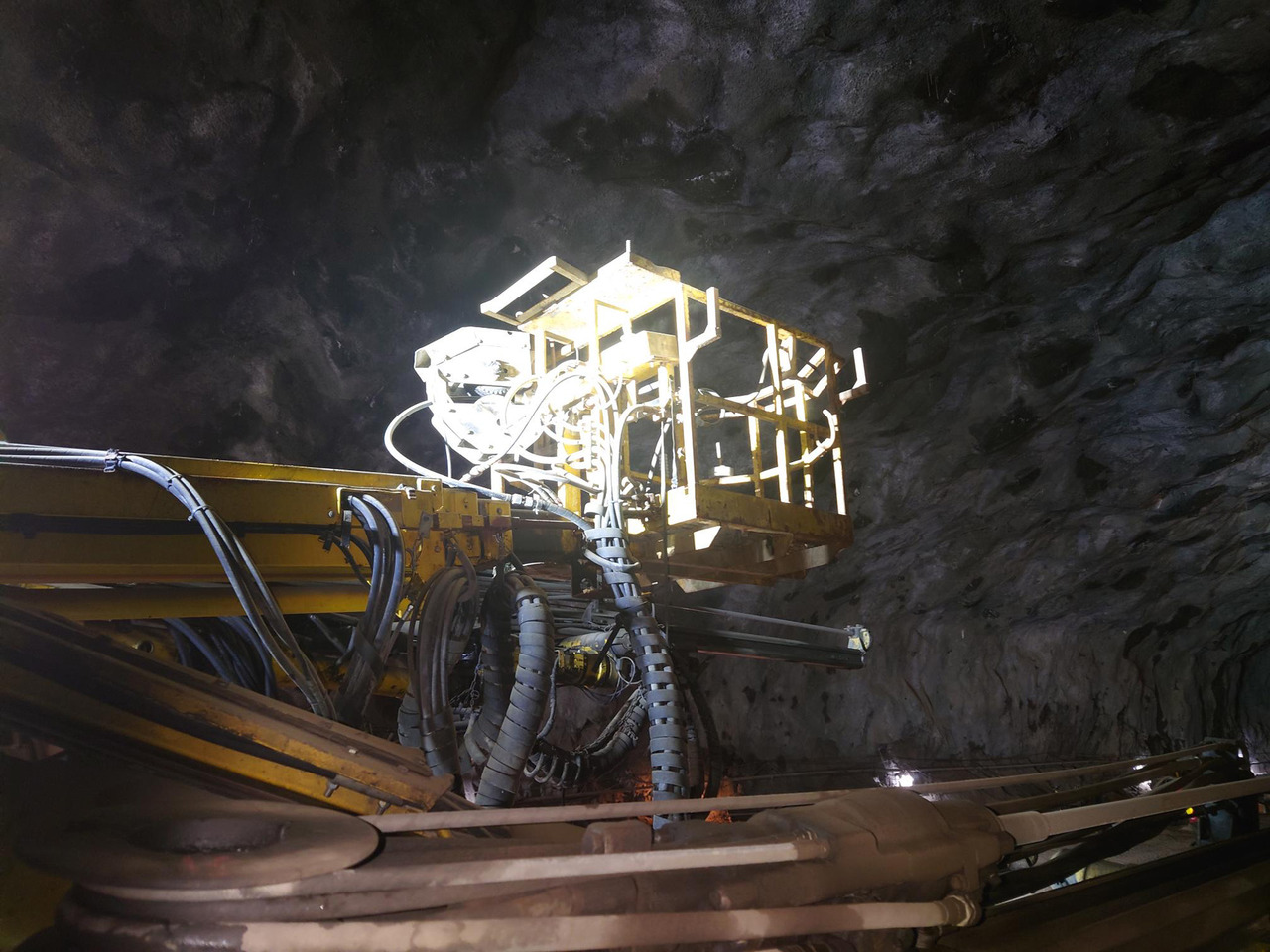 Atlas Copco WL3C - Горнодобывающая техника: фото 5 Atlas Copco WL3C - Горнодобывающая техника: фото 5