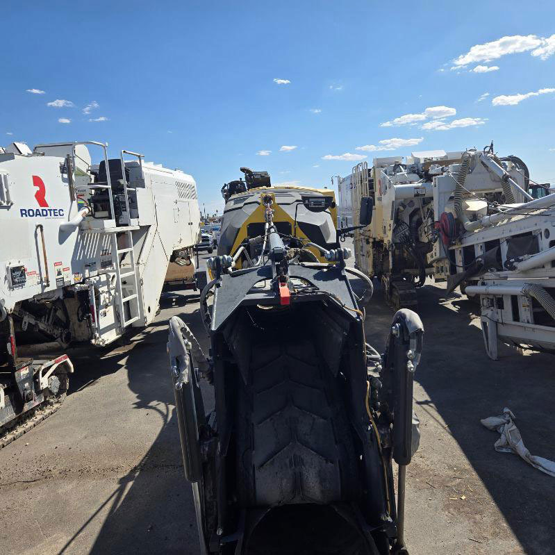 Bomag BM 1300/35 - Дорожная фреза: фото 5 Bomag BM 1300/35 - Дорожная фреза: фото 5